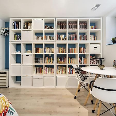Апартаменты An Independent Beach Retreat Steps From The Lake And Right In The City Торонто Экстерьер фото